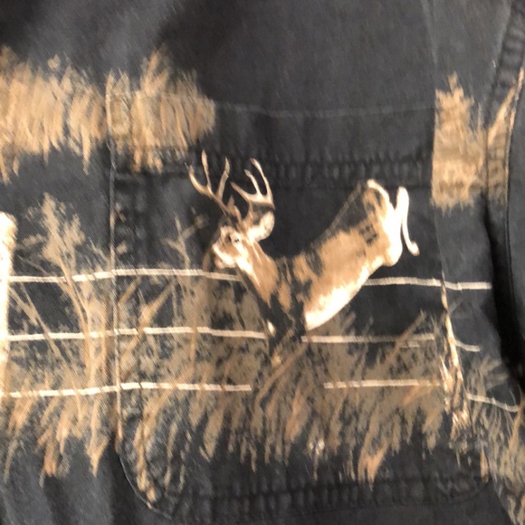 EUC Rugged Earth Men’s button down size large. - Picture 5 of 5